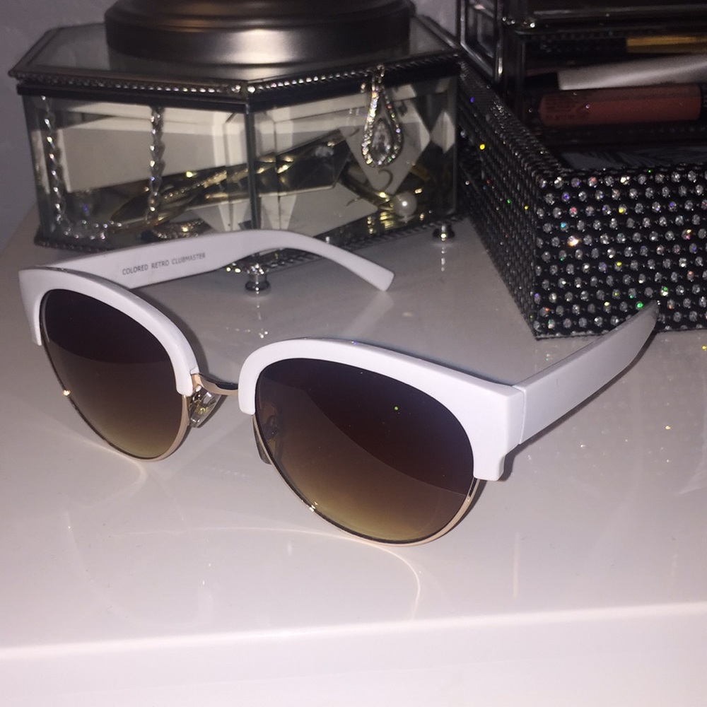 Sunglasses 😎🔥